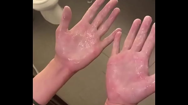 A fan found me on Fremont ST and asked for a ha...