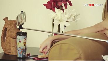Download Video - FFM Threesome on the Couch&period;&period;&period; She Films Herself With a Vibrator While He Pounds
