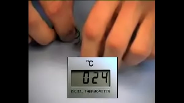 thumb shape memory effect in a spring