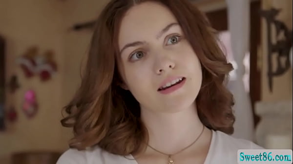 Download Video - Lesbians Freya Parker and Emma Starletto ass and pussylicking