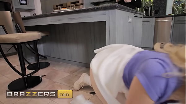 Download Video - BRAZZERS - When Manuel Can't Get His Wife To Fuck Him&comma; He Switches His Focus To Sexy Delivery Girl Lexi Lore