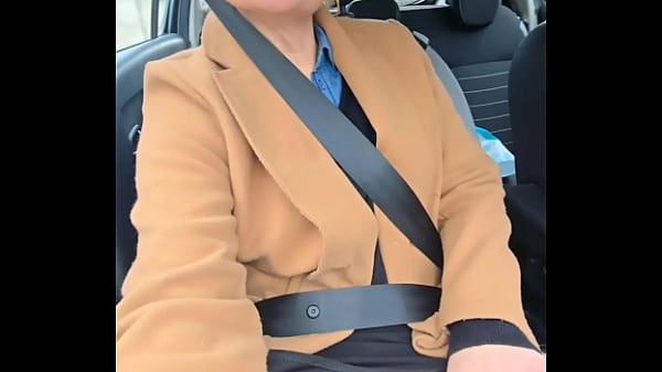 En voiture a la recherche d un endroit pour le faire