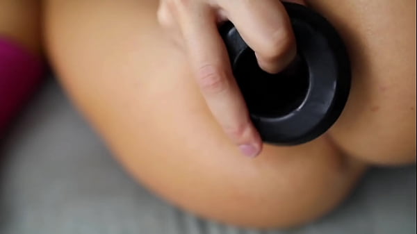 Perfect PAWG gets Ass to Mouth on the Couch