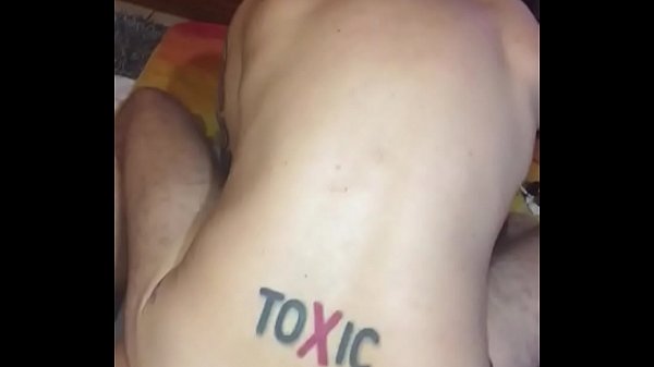 I offer my sexy ass to fuck bareback