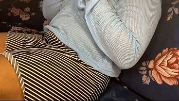 Desi XXX Video Of Indian Bhabhi Pussy Fingered