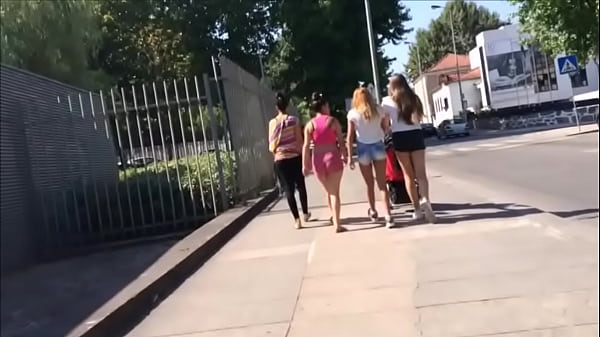 Voyeur Ass #4 (4 girls)