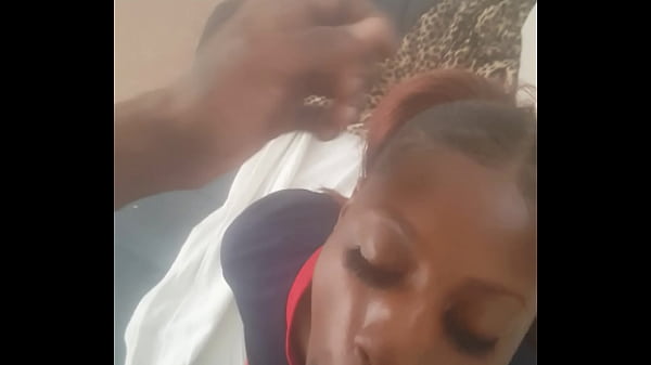 Ébène Jeune Gars Suce Bbc