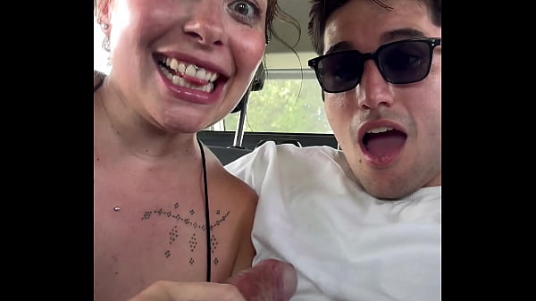 Blowjob in the taxi   yaetriplex