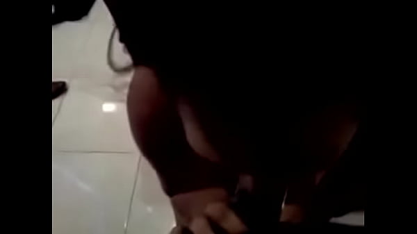 thumb head