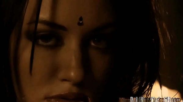 Seduction In The Night In Desi