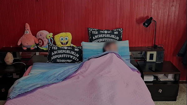 Inganno alla vicina di casa, mi fingo malato per ricevere le sue cure speciali