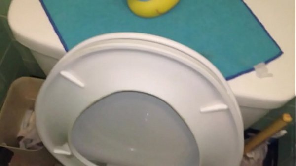 Download Video - im back with a peeing video can you also sub to me please &quest;&quest;