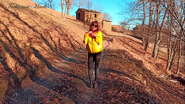 MASTURBATING JOI ORGASM of a BLONDE SPORTY SLUT NAKED IN THE NATURE: Her JERK OFF INSTRUCTION will make BLOW YOUR MIND and CUM!