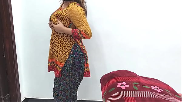 Download Video - XXX Sexy Strip Pakistani GF Experience