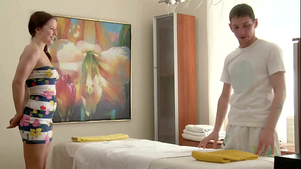 Euro Blonde Dolly Elizaveta Hardcore Action