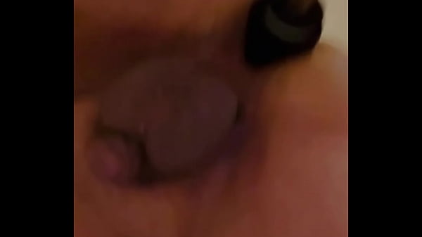Petite Bite Anal Solo