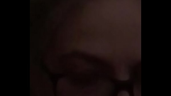 Download Video - Pretty Ass White Girl Gives Sloppy Head and Hand Job Pov
