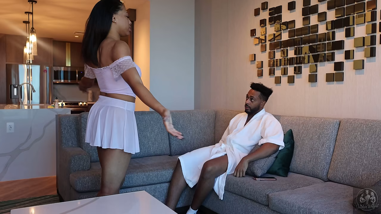 El padrastro eyacula dentro de Dani Synclair, de 19 años.
                    creampie blowjob riding cowgirl taboo bbc natural tits tight pussy ebony ass creamy pussy teens 18 muchos negros