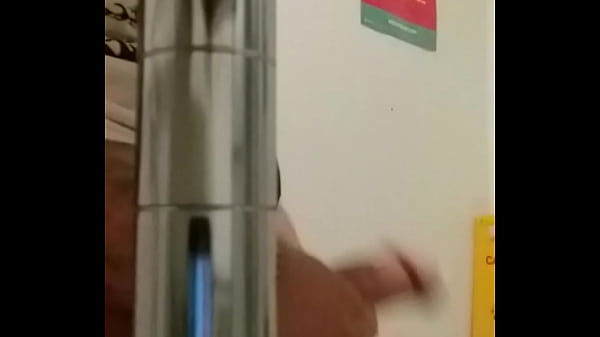 Amateur voyeur video boi jerking off in public ...