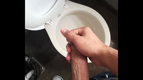 Batendo uma no servi&ccedil;o