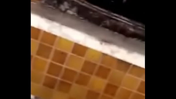  Preta Do Rabo Apertado