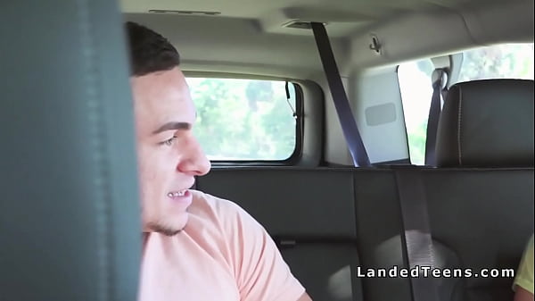 Teen bangs strangers cock in car on camera