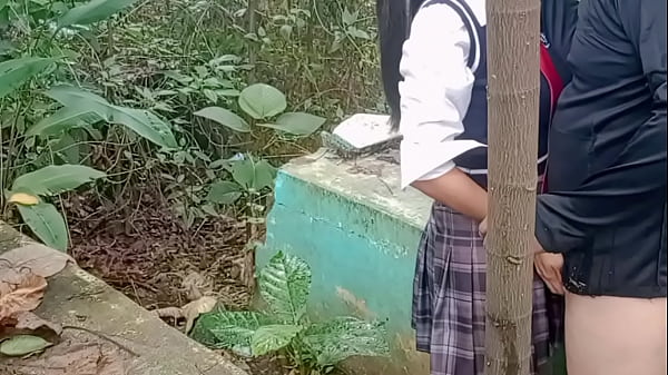 Download Video - Friend Classmate with benefits&comma; I fucked my classmate in abandoned cemetery