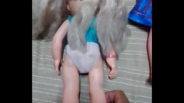 Tomando foto a mis muñecas