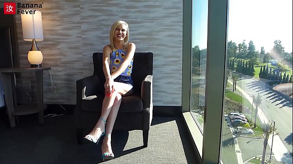 Cute Tiny Blonde Kiara Cole With BananaFever In Need Of Asian Banana Treatment
