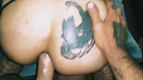 thumb gluttonous butt