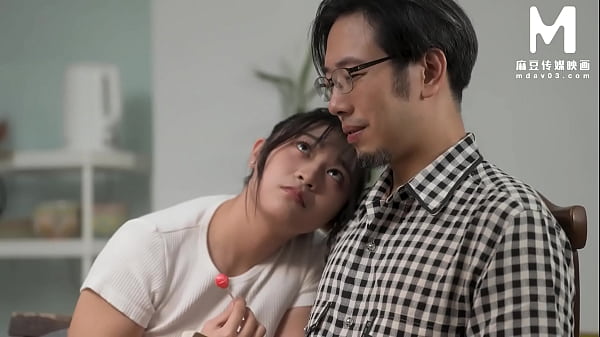 ModelMedia Asia - College girl falls in love with mature tutor