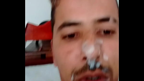Download Video - Amo porra na cara &lpar;cumself&rpar;