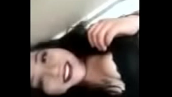 Alice Noggaggie playful masturbation