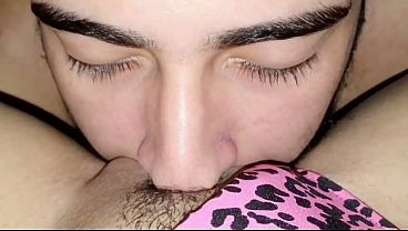 Suck the hairy pussy