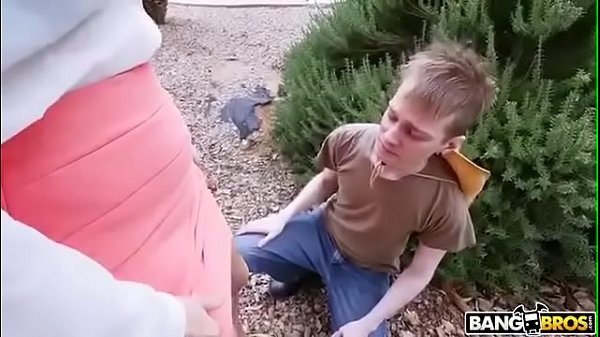 Milf forces her gardener to lick her pussy