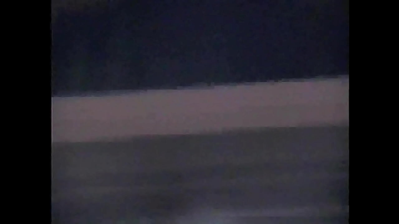 hombre bisexual en bata de pie desnudo junto a la ventana pública se masturba hasta que dispara su carga por la ventana
                   cumshot amateur masturbation bisexual exposed soloboy solo male real homemade bisexual amateur bisexual male self handjob public view self humiliation me mark wright naked at the window cumshot down window can be seen by public walking by filmed from outside huge cumshot down the window dressing robe muchos negros