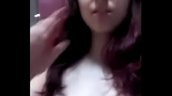 thumb v