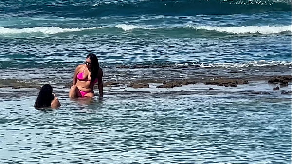 Two hotties enjoying the beach at Enseada dos Corais - Cabo - PE