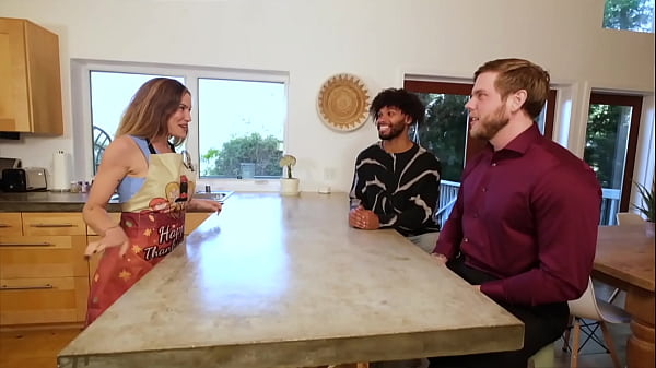 Taboo Thanksgiving Breeding Ceremony! Bisexual Orgy - Steve Rickz, Chloe Kreams, Aderes Quin, Tony Genius, Cliff Jensen