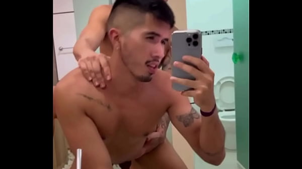 TIRANDO A VIRGINDADE DO NOVINHO. - PARTE II