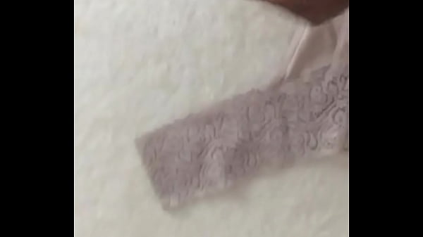 Espiando Las tangas de mi jefa