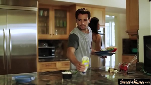 Download Video - Amazing milf pounded by her horny stepson