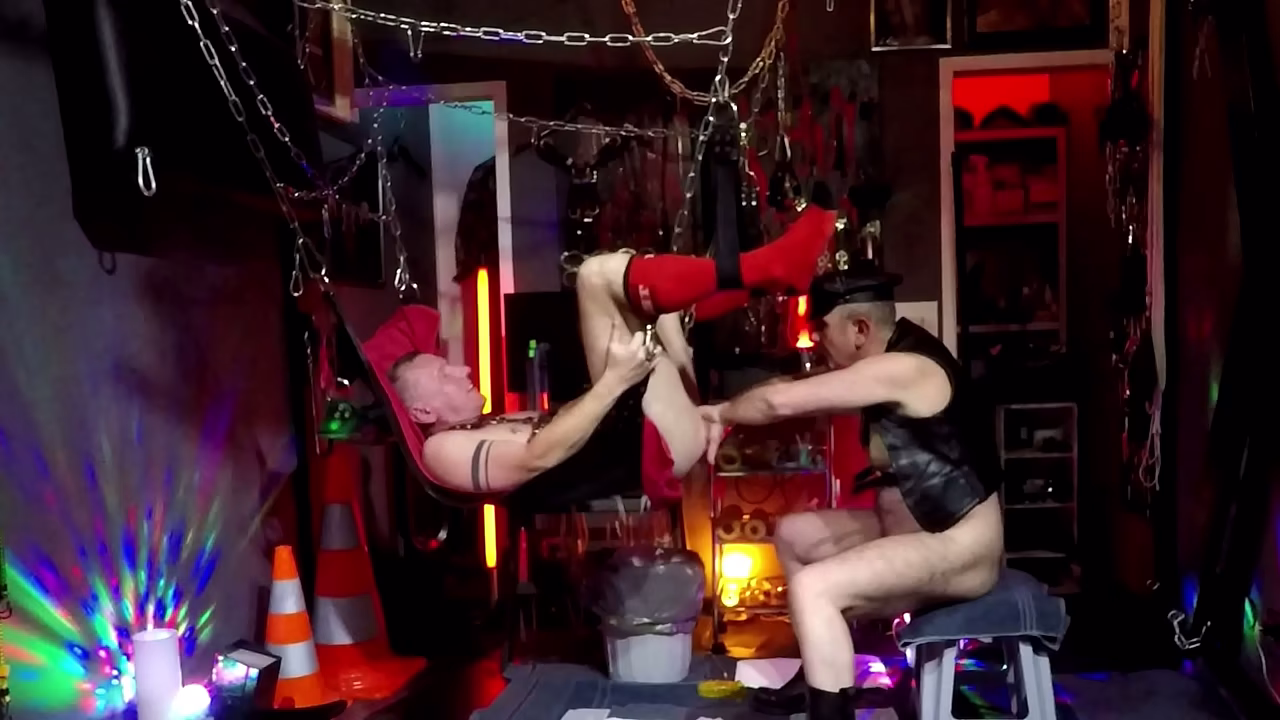 Baresex mit Fisting, Ficken und Sounding - Teil 2