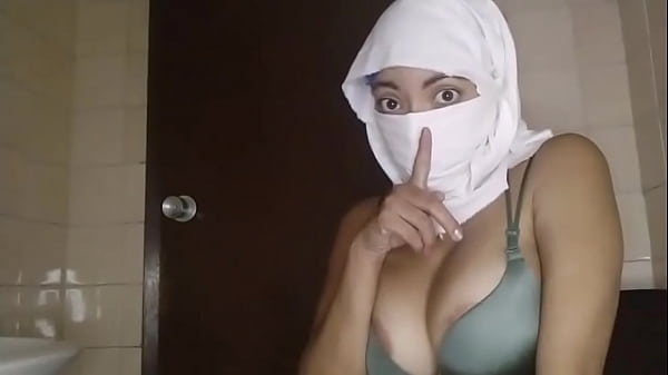Muslimwifeyx - Real Horny Arab Muslim Islam Wife Slut Masturbates Squirting Pussy Silently While Husband Away