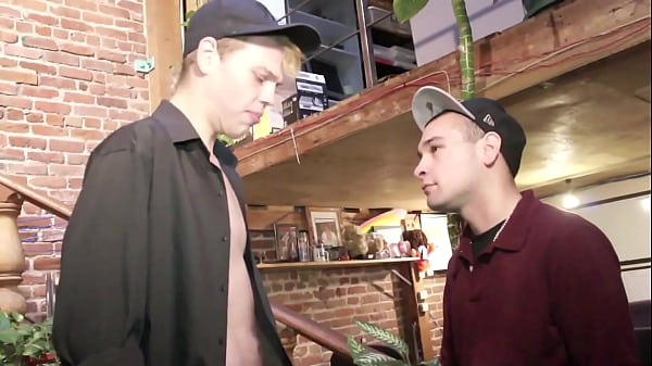 Amator video with twinks fucking bareback and breeding his friend at final