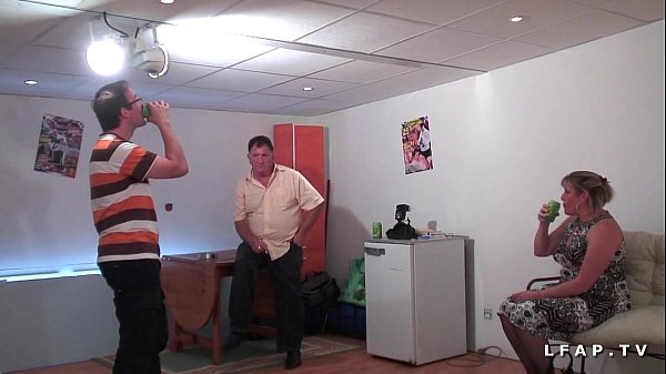 French BBW double penetrated for her porn casting