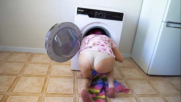 I fucked her wet pussy while she was stuck in the washing machine