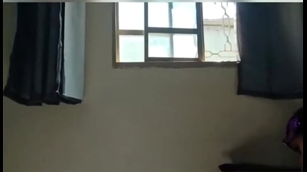 Safado made fun of my ass in the living room and asked me to watch in the window if anyone was coming