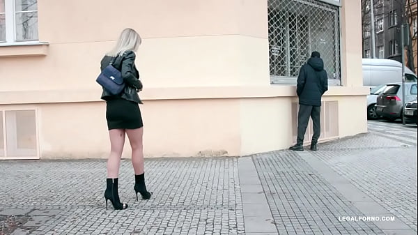 Download Video - Siya Jey comes back to get fucked again IV466