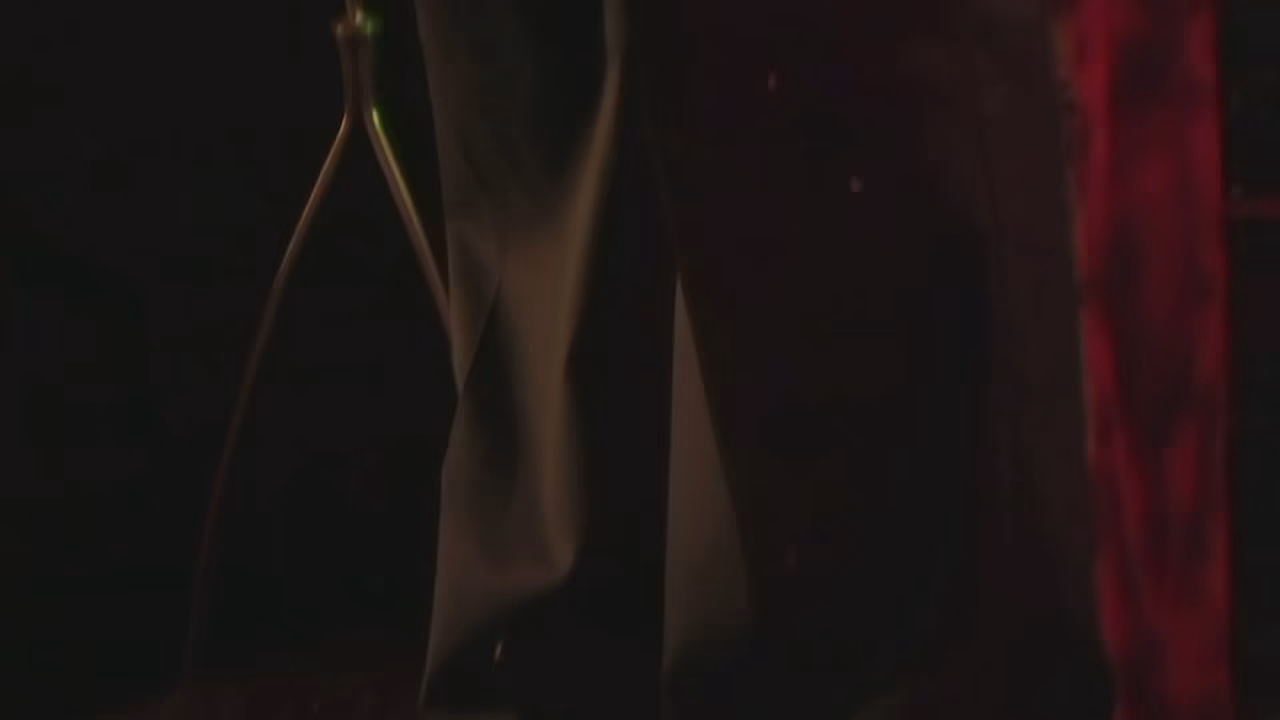 Her ass took a pretty good pounding, but her mouth didn'_t go thirsty